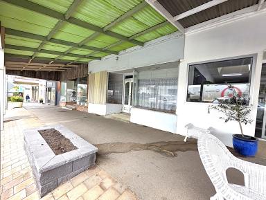 Retail For Sale - VIC - Boort - 3537 - PRIME COMMERCIAL PROPERTY - 2 TITLES  (Image 2)