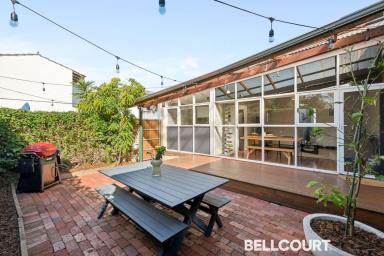 Unit For Sale - WA - Como - 6152 - A HIDDEN GEM  (Image 2)