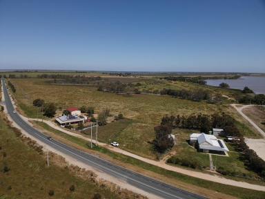 House For Sale - VIC - Lake Charm - 3581 - Near the Waters  (Image 2)