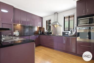 House For Lease - NSW - East Albury - 2640 - LOW MAINTENANCE AND EASY WALKING TO CITY CENTRE!  (Image 2)