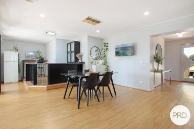 House For Lease - NSW - East Albury - 2640 - LOW MAINTENANCE AND EASY WALKING TO CITY CENTRE!  (Image 2)