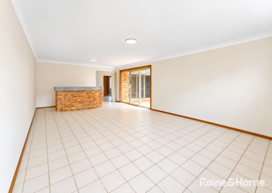 House For Lease - NSW - Bomaderry - 2541 - Comfortable Family Living with Room for Everything  (Image 2)