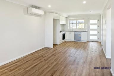 House For Lease - NSW - Dubbo - 2830 - Near New Two Bedroom Duplex with Private Yard (Image 2)