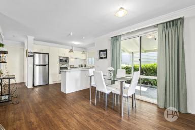 Villa For Sale - VIC - Mornington - 3931 - Relaxed Villa Living in Mornington Gardens (Image 2)