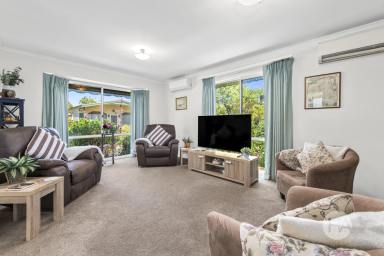 Villa For Sale - VIC - Mornington - 3931 - Relaxed Villa Living in Mornington Gardens (Image 2)