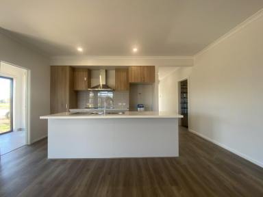 House For Lease - VIC - Echuca - 3564 - New Estate Living  (Image 2)
