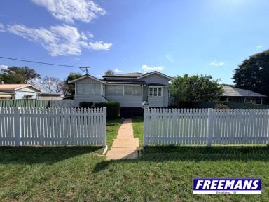 House For Sale - QLD - Kingaroy - 4610 - Prime CBD Location - Character, Space & Modern Comforts  (Image 2)