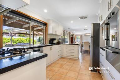 House For Sale - VIC - Echuca - 3564 - Private, Relaxed Living in a Great Location  (Image 2)