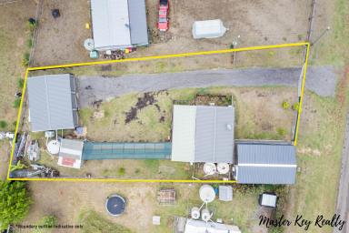 Lifestyle For Sale - QLD - Hivesville - 4612 - Arrive, Unpack and Enjoy!  (Image 2)