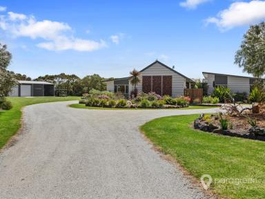 House For Sale - VIC - Sandy Point - 3959 - PEACEFUL BEACH ESCAPE HOLIDAY RETREAT (Image 2)