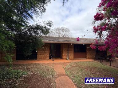 House For Sale - QLD - Kingaroy - 4610 - Solid Brick Home in Sought-After Hospital Hill Location  (Image 2)