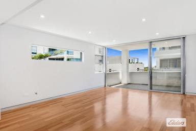 Unit For Lease - NSW - Wollongong - 2500 - 2 BEDROOM BRAND NEW EXECUTIVE STYLE APARTMENT!!! (Image 2)