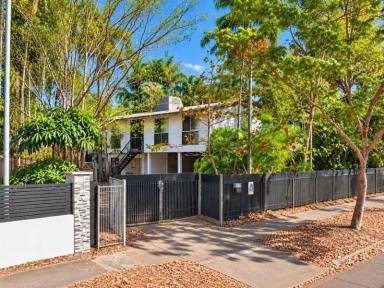House For Sale - NT - Wanguri - 0810 - Elevated living with pool, space and room to entertain  (Image 2)