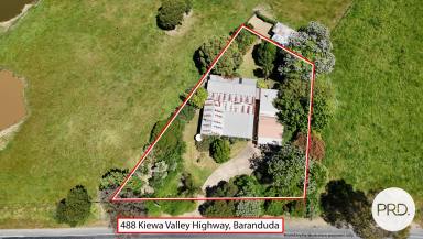 House For Sale - VIC - Baranduda - 3691 - COUNTRY SPACE ON BARANDUDA'S DOORSTEP (Image 2)