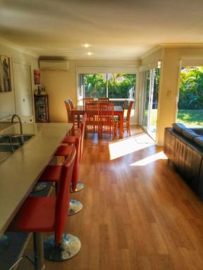 House For Lease - NSW - Bonville - 2450 - Luxury 4 Bedroom House & Yard in exclusive circuit opposite National Park  (Image 2)