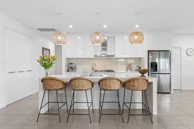 House For Sale - VIC - Mildura - 3500 - SPACE TO LIVE, ROOM TO ENTERTAIN (Image 2)