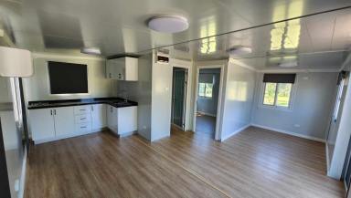House For Lease - QLD - Park Ridge - 4125 - HOME FOR RENT...NO BOND...NO CONTRACT... 40+ LIVING (Image 2)