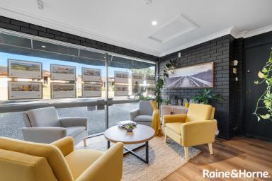 Office(s) For Sale - NSW - Shoalhaven Heads - 2535 - House Plus Income (Image 2)