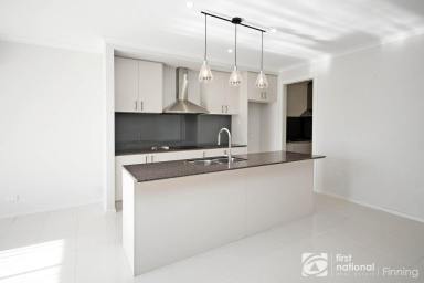 House For Lease - VIC - Cranbourne North - 3977 - Spacious Family Home – Perfect for Comfortable Living! (Image 2)