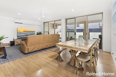 Apartment For Sale - NSW - Kiama - 2533 - Coastal Living at Its Best - Surf Beach Just Across the Road  (Image 2)