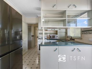 House For Sale - VIC - North Bendigo - 3550 - Three-Bedroom Weatherboard Home with Brick Façade in a Blue-Chip Position  (Image 2)