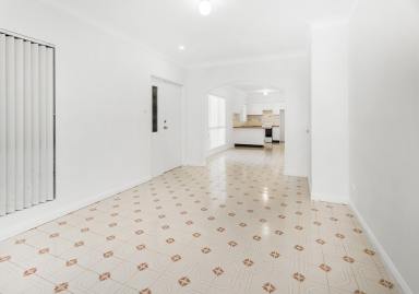 Villa For Lease - NSW - Kiama - 2533 - Three Bedrooms, Extra Convenience & Room to Enjoy  (Image 2)