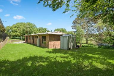 House For Sale - NSW - Crookwell - 2583 - Private, Peaceful Living in a Hidden Crookwell Setting  (Image 2)