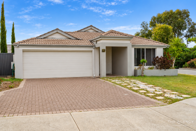 House For Sale - WA - Wellard - 6170 - Ready to Enjoy – Comfortable Family Living in Wellard!  (Image 2)